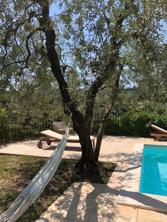 Villino Con Piscina Villa Terni Luaran gambar